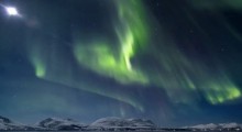 Understanding the Aurora Borealis at AutoCurate.com