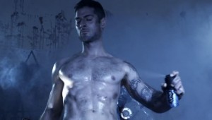 Unofficial AXE/LYNX Attract the Living Commercial at AutoCurate.com